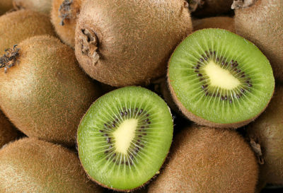 5 beneficios del kiwi