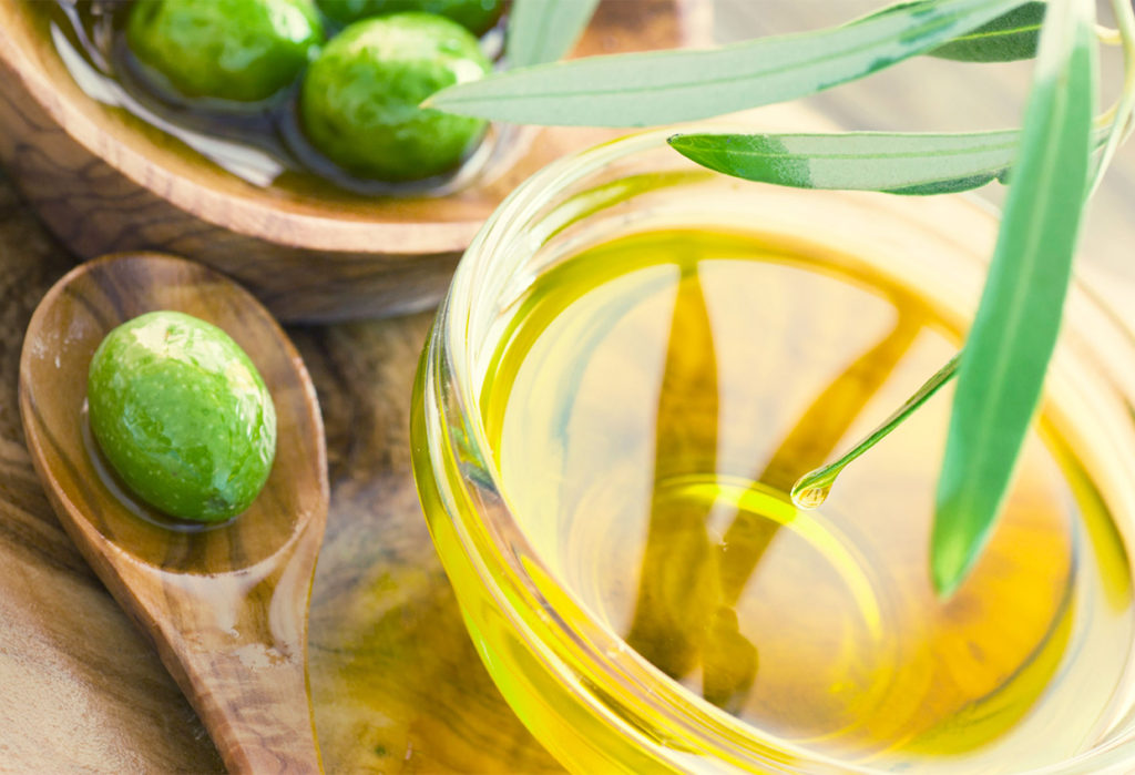 3 trucos con aceite de oliva para tu piel y cabello